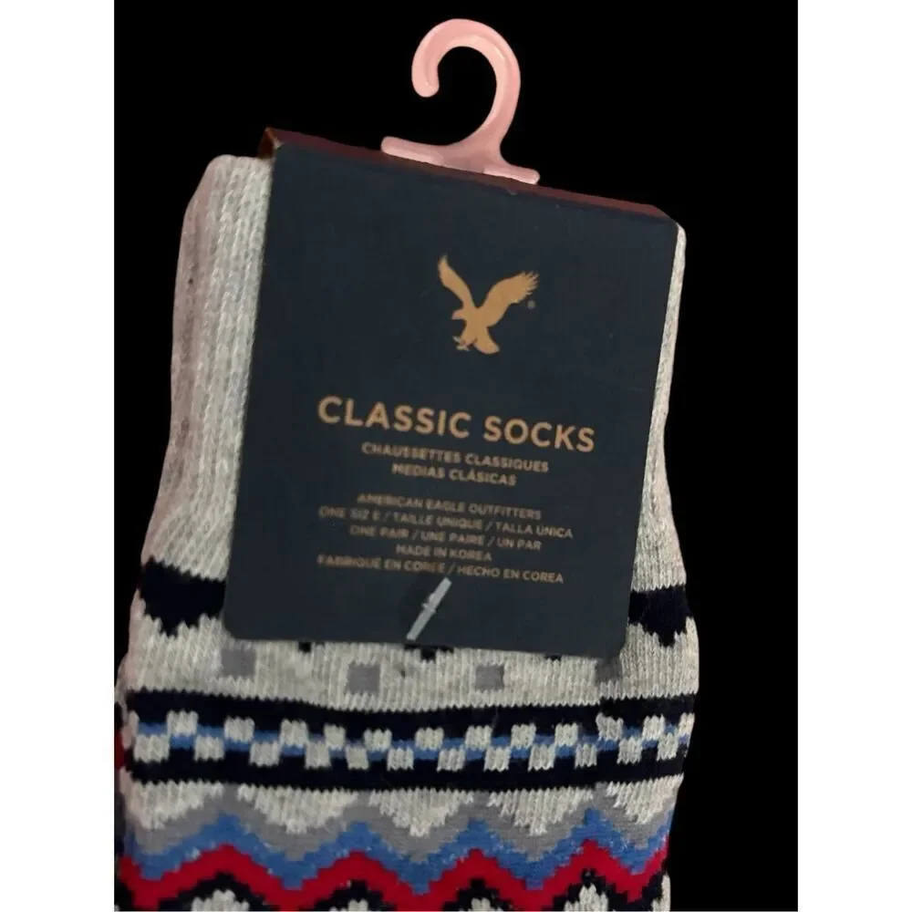 NEW ON WITH TAGS AEROPOSTALE Fair Isle Crew Socks fun pattern Socks Gifts Decors